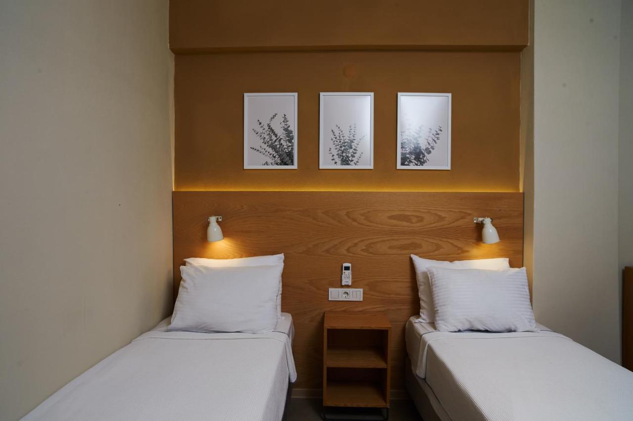 No 22 Riders' Inn 阿奇亚卡 外观 照片